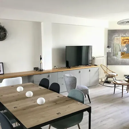 公寓 Beautiful And Central 80m2 With Terrasse