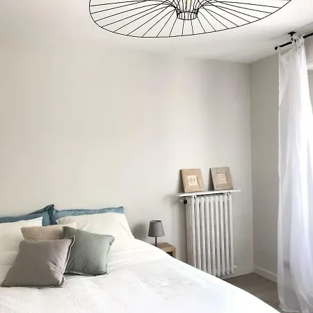 Beautiful And Central 80m2 With Terrasse * 巴黎
